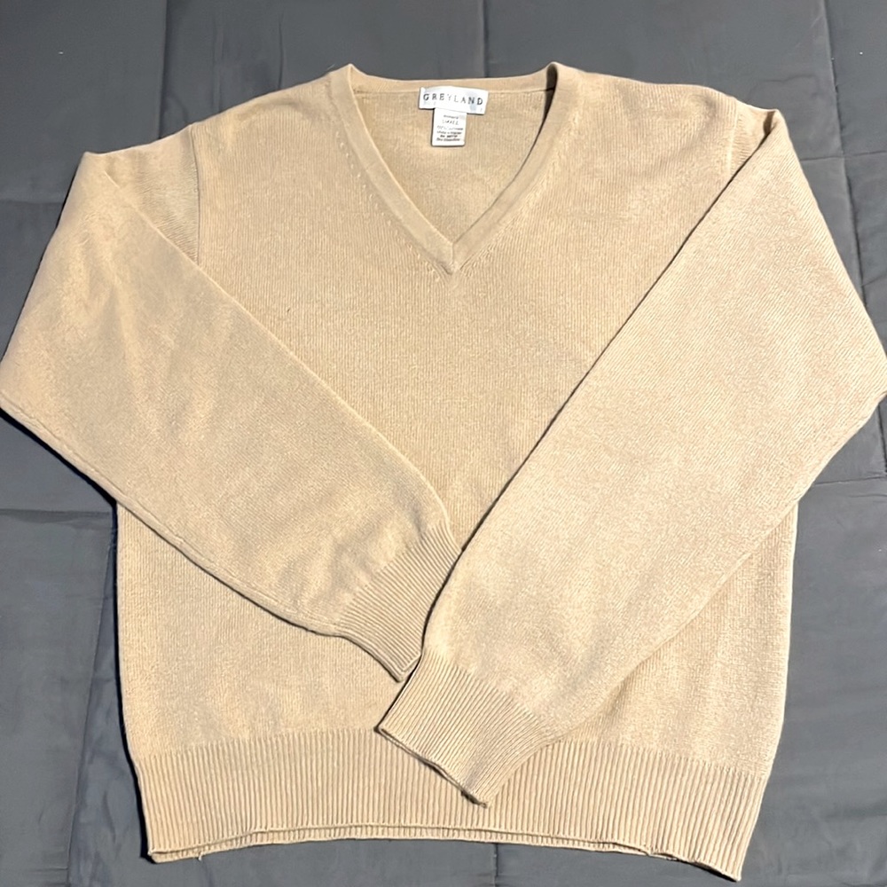 CASHMERE V-NECK SWEATER!! Light tan color